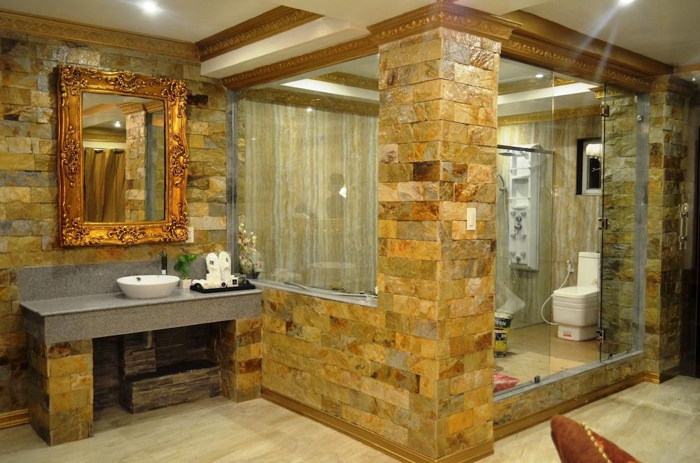 Clark Imperial Hotel Анхелес Екстериор снимка