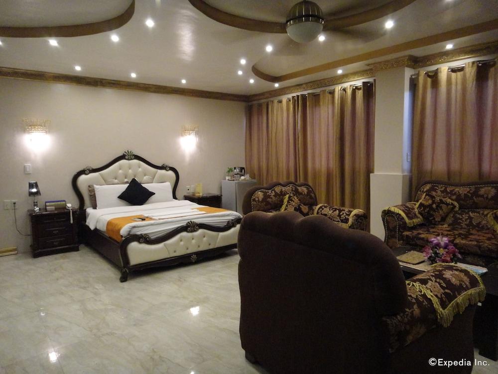 Clark Imperial Hotel Анхелес Екстериор снимка