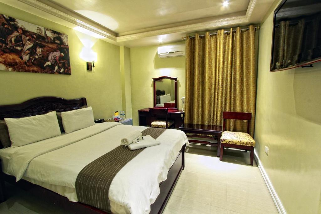 Clark Imperial Hotel Анхелес Стая снимка